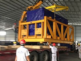 臺山核電站設(shè)備乏燃料格架卸車入庫作業(yè)_廣州搬家公司，廣州設(shè)備搬運(yùn)公司，廣州吊裝公司，支點(diǎn)搬運(yùn)公司